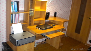 Продам компьютерный стол отличного состояния - Изображение #2, Объявление #260583
